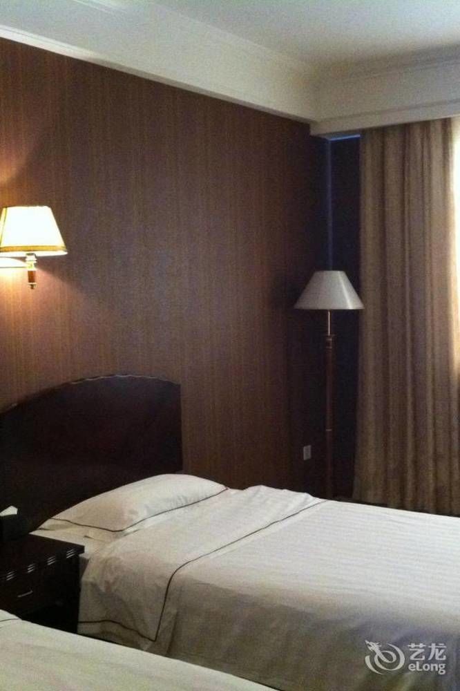 Modern City Inn Chengdu Zewnętrze zdjęcie